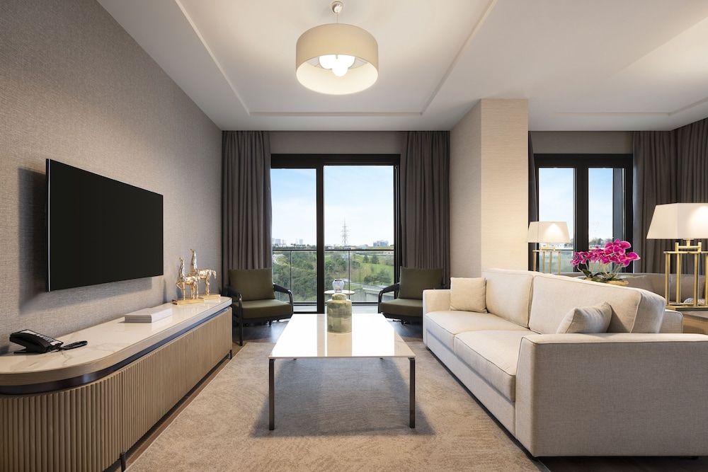 undefined Mövenpick Living Istanbul Camlivadi 2