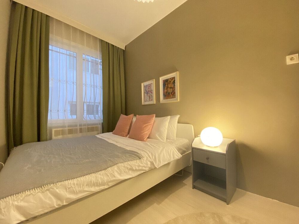 undefined Centrally Located Chic Flat Near Macka Park 4