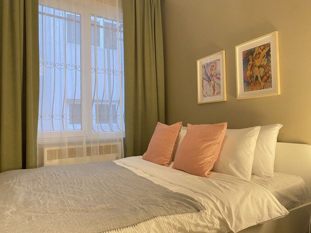 Centrally Located Chic Flat Near Macka Park Apartment 14