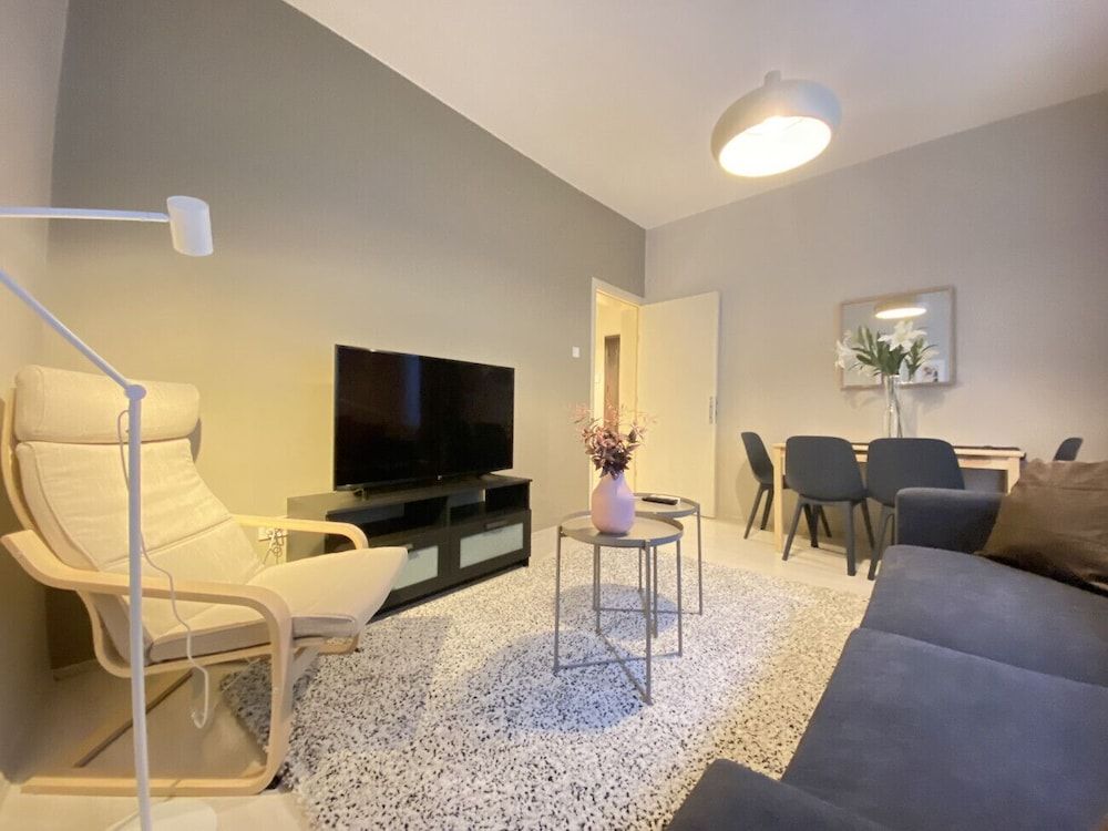 undefined Centrally Located Chic Flat Near Macka Park 8