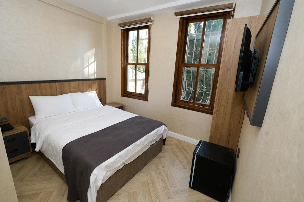 Valens Boutique Hotel Standard Single Room 3