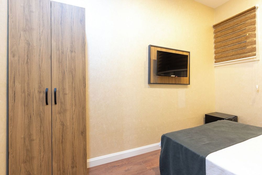 undefined Valens Boutique Hotel 2