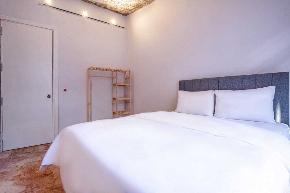 undefined Dreamy Flat With Excellent Location in Beyoglu 4