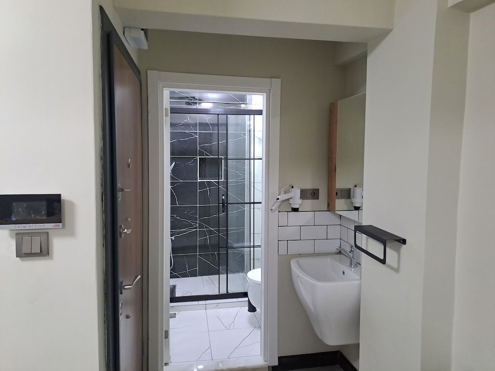 Taksim Nida Flats Comfort Condo 6