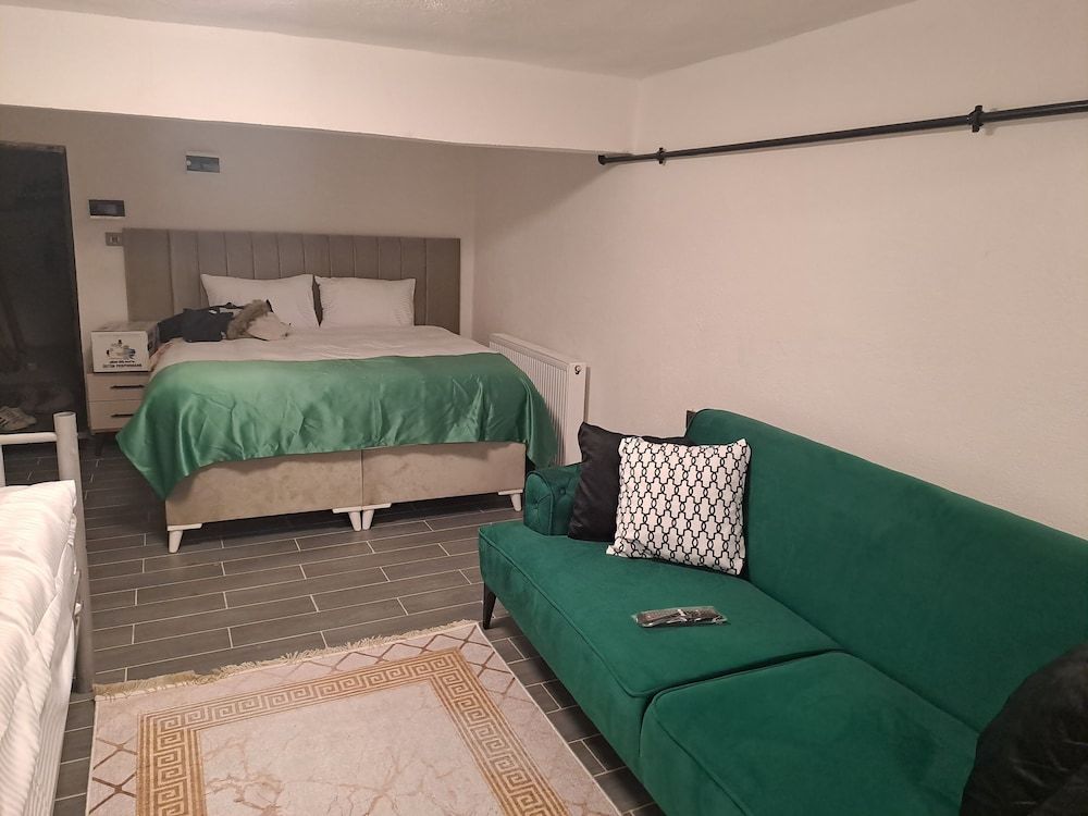Taksim Nida Flats Economy Apartment 4