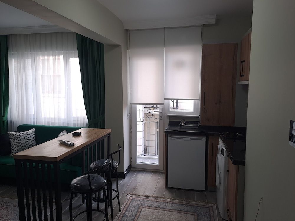 Taksim Nida Flats Comfort Condo 16
