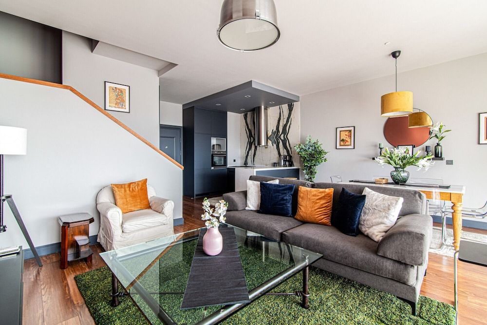 undefined Centrally Located Flat With Balcony in Beyoglu 5