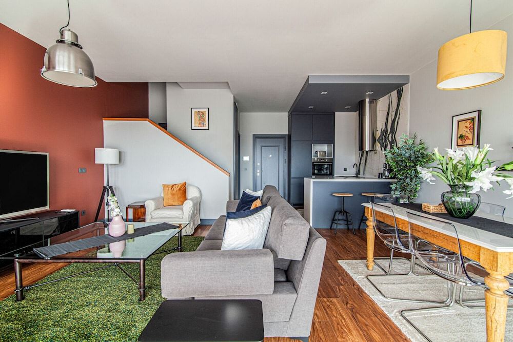 undefined Centrally Located Flat With Balcony in Beyoglu 9