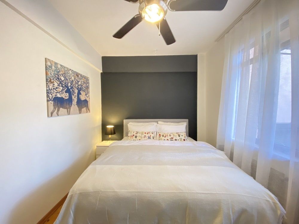 undefined Chic Flat With Balcony in the Heart of Beyoglu 2