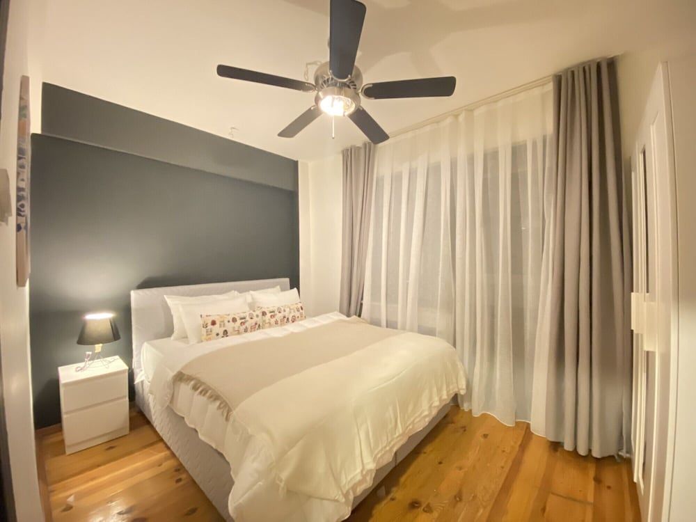 undefined Chic Flat With Balcony in the Heart of Beyoglu 8