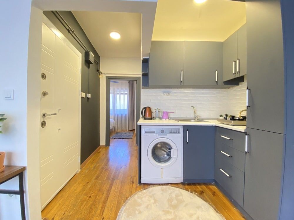 undefined Chic Flat With Balcony in the Heart of Beyoglu