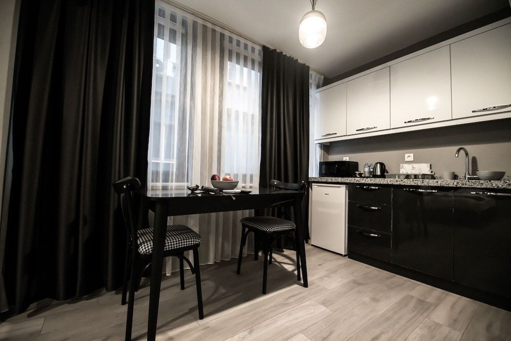 undefined Pera Wall Hotel & Suites 6