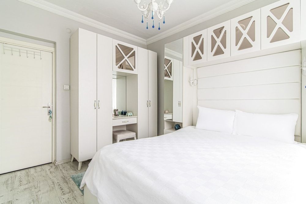 undefined Cozy Flat Near Various Popular Attractions in Moda 9