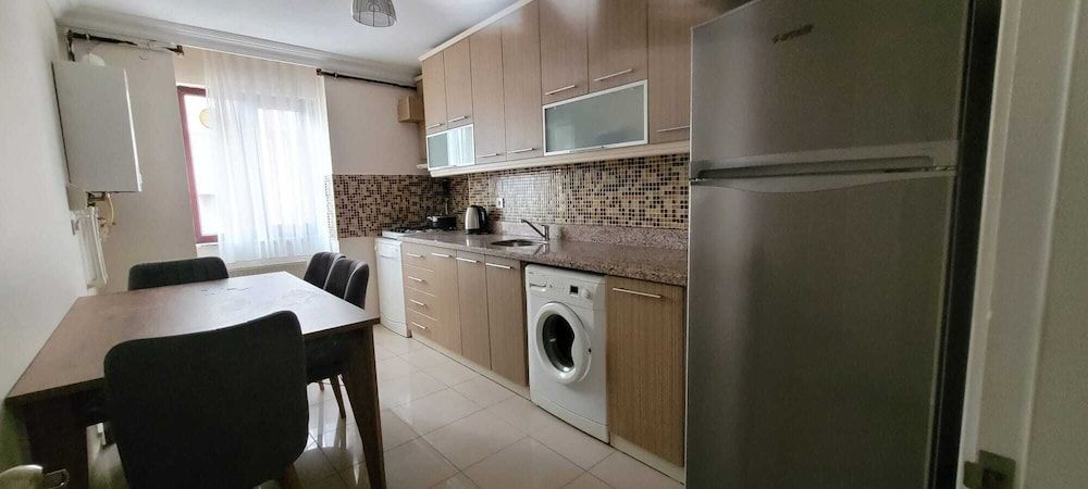 undefined aronya istanbul 6