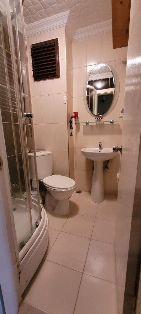 undefined aronya istanbul 8