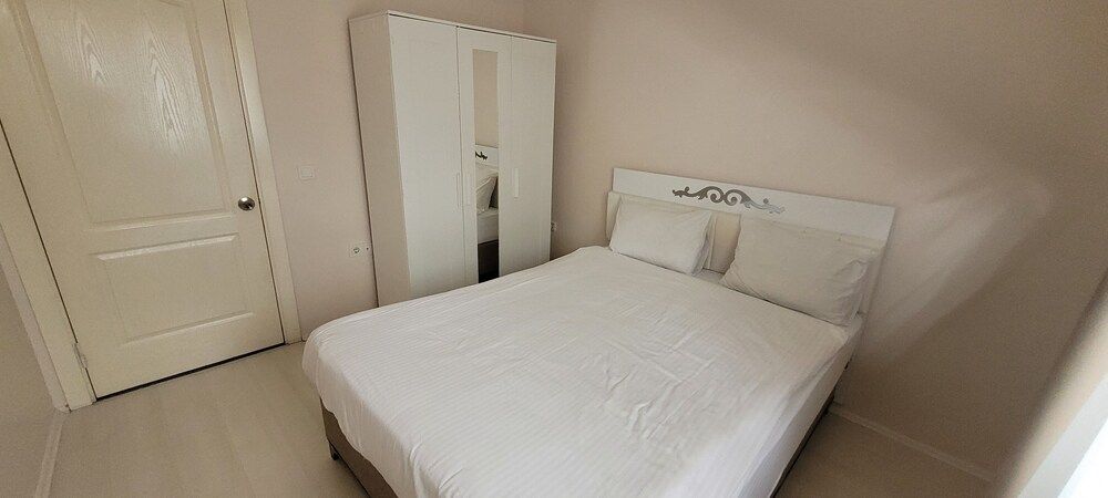 undefined aronya istanbul 9