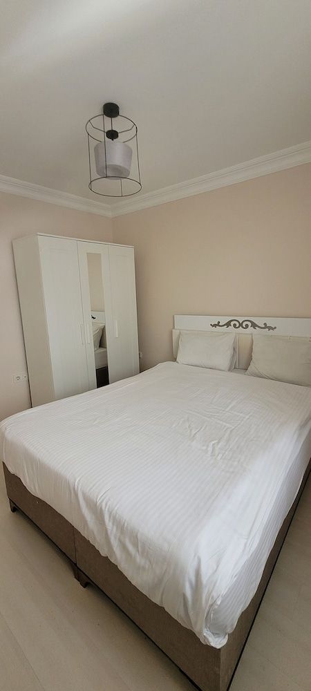 undefined aronya istanbul