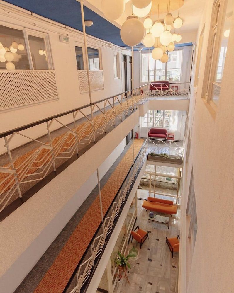 Petek Pansiyon Business Room 12