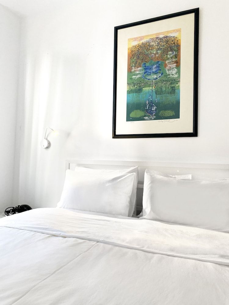 undefined Petek Pansiyon 10