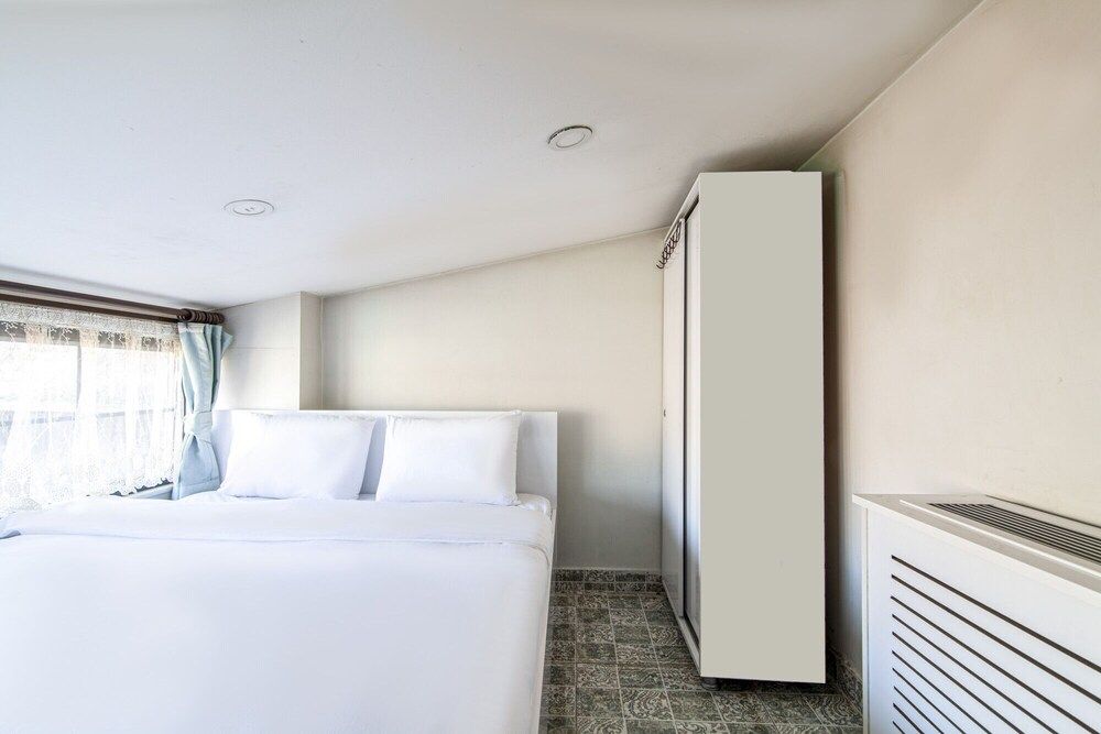 undefined Room With View in Beyoglu 7