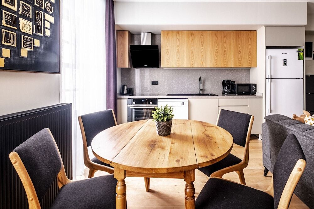 undefined Charming Flat With Central Location in Beyoglu 3