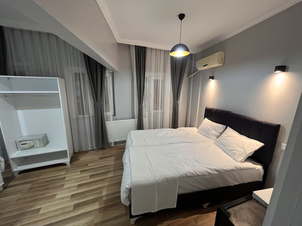 undefined Asparagus Hotel Suits Old City 6