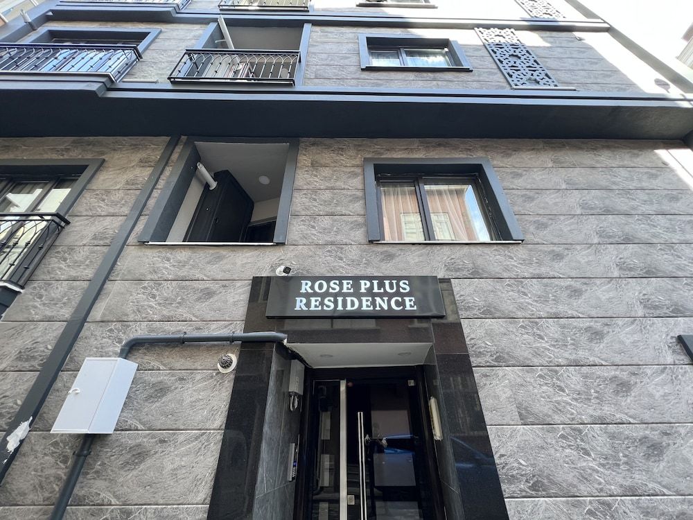 undefined Rose Plus Residence 4