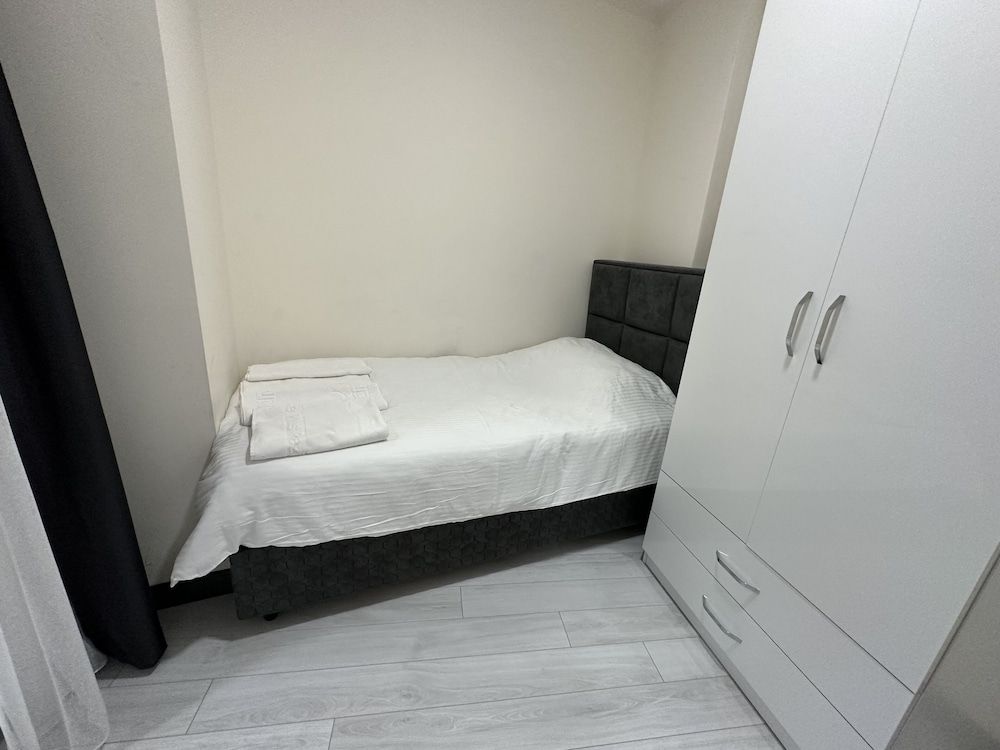 undefined Rose Plus Residence 6