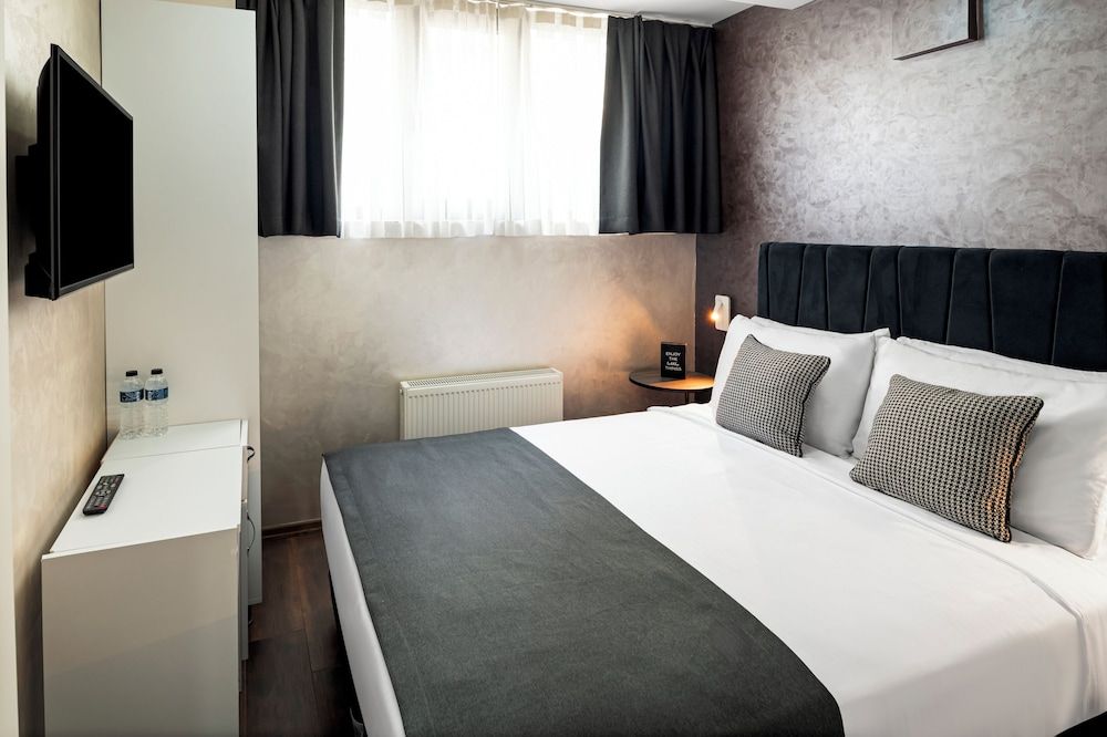 Economy Double Room