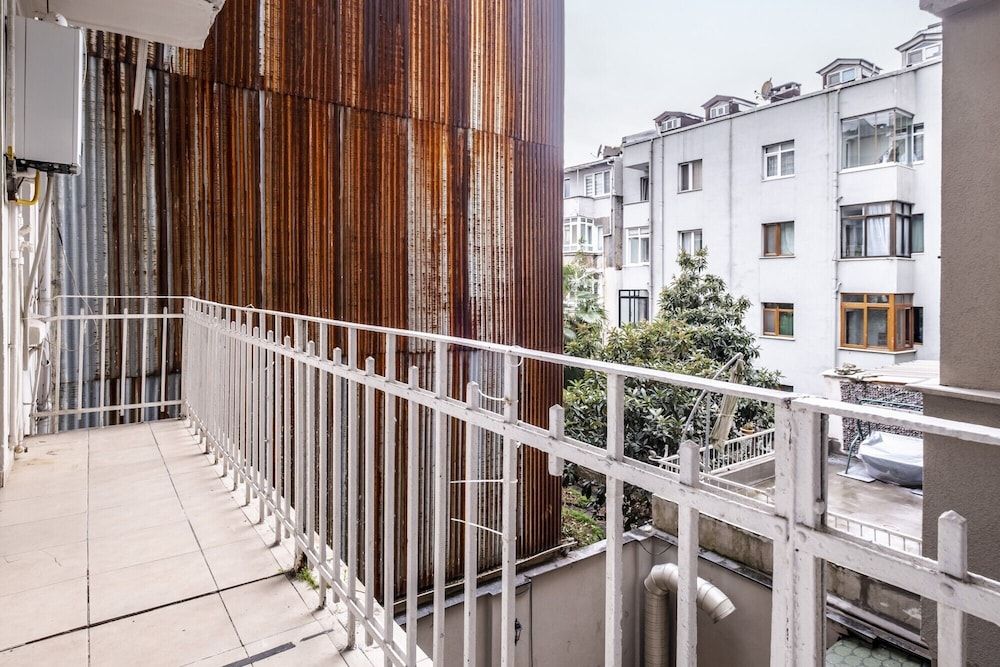 undefined Centrally Located Apartment With Balcony in Sisli 2