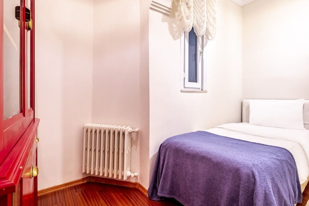 undefined Centrally Located Apartment With Balcony in Sisli 5