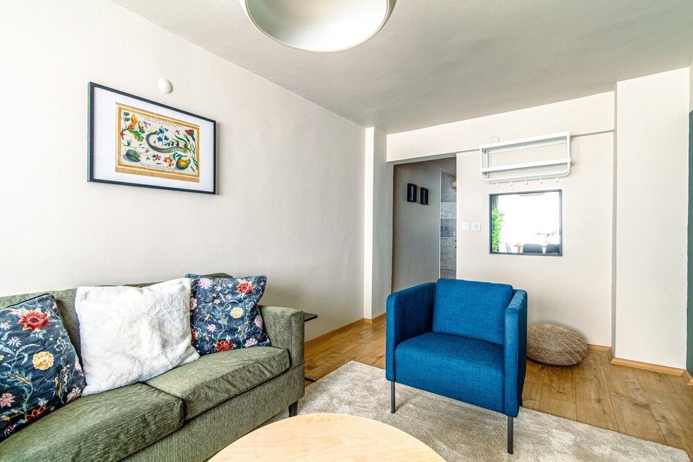 undefined Stunning Flat With Excellent Location in Tesvikiye 9