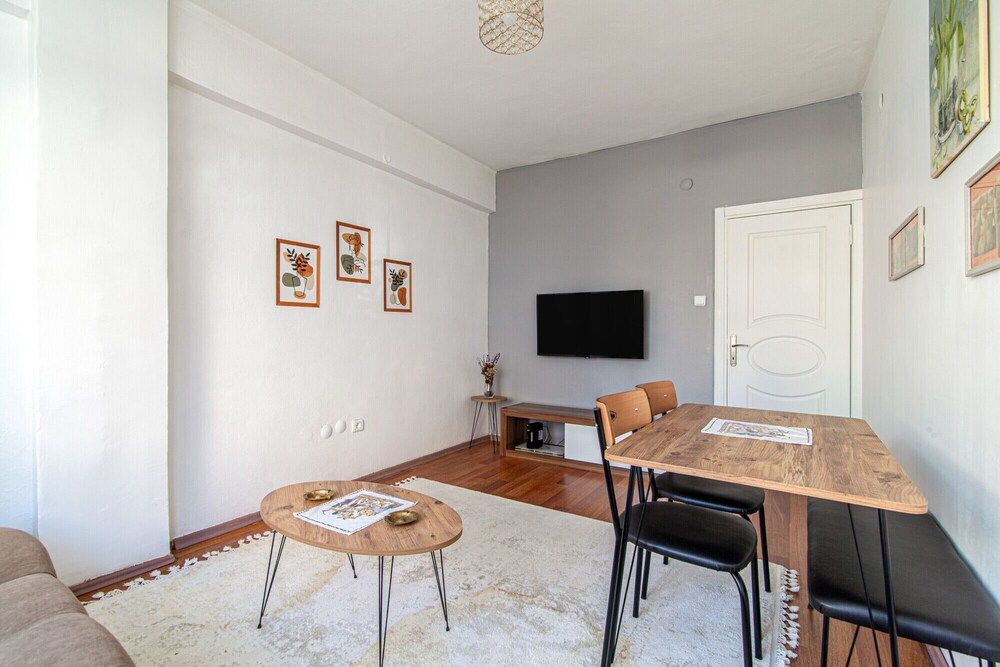 undefined Charming Flat Next to Cevahir Shopping Mall 5