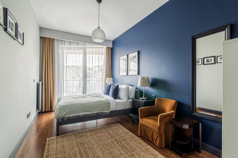 undefined Modern Apartment in Beyoglu With Balcony 8