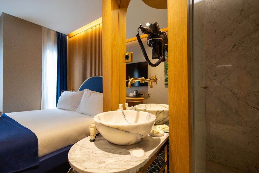 Kate Hotel Special Class & Spa Deluxe Double or Twin Room 9