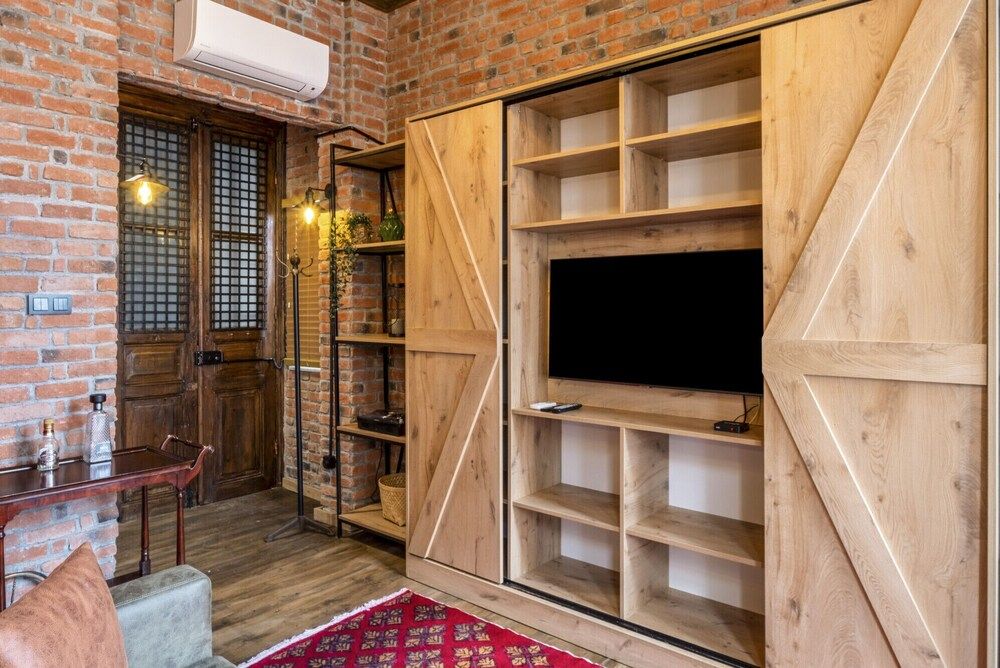 undefined Flat With Galata Tower View Near Sishane Metro 7