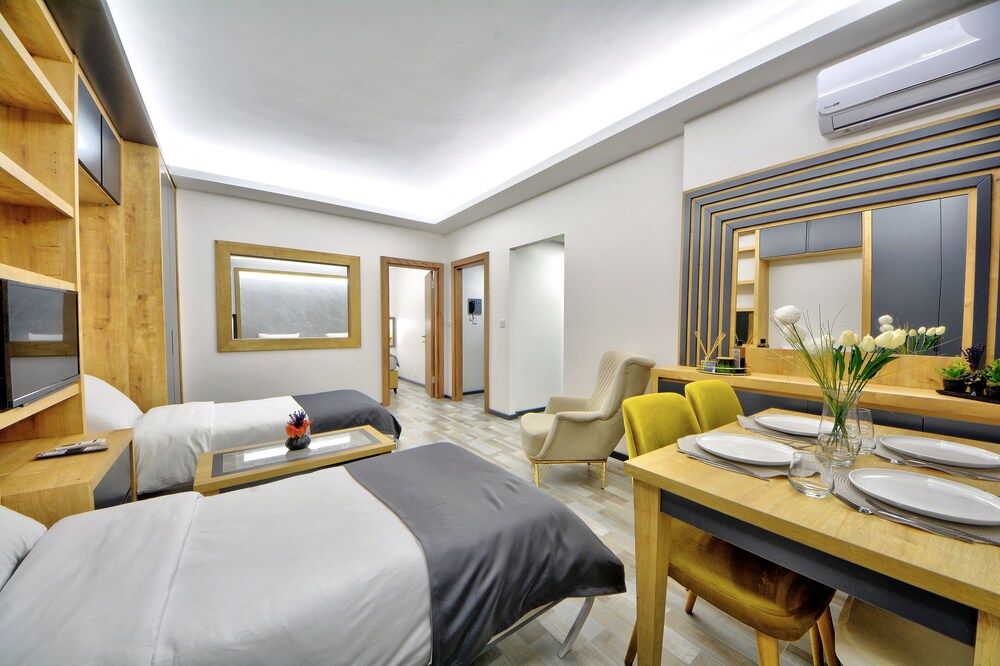 undefined North Blue Life 4