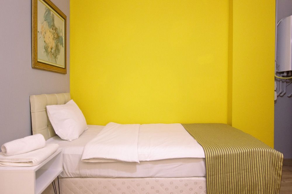 undefined Elpida Boutique 4