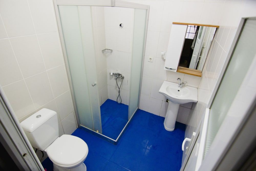 undefined Elpida Boutique 10