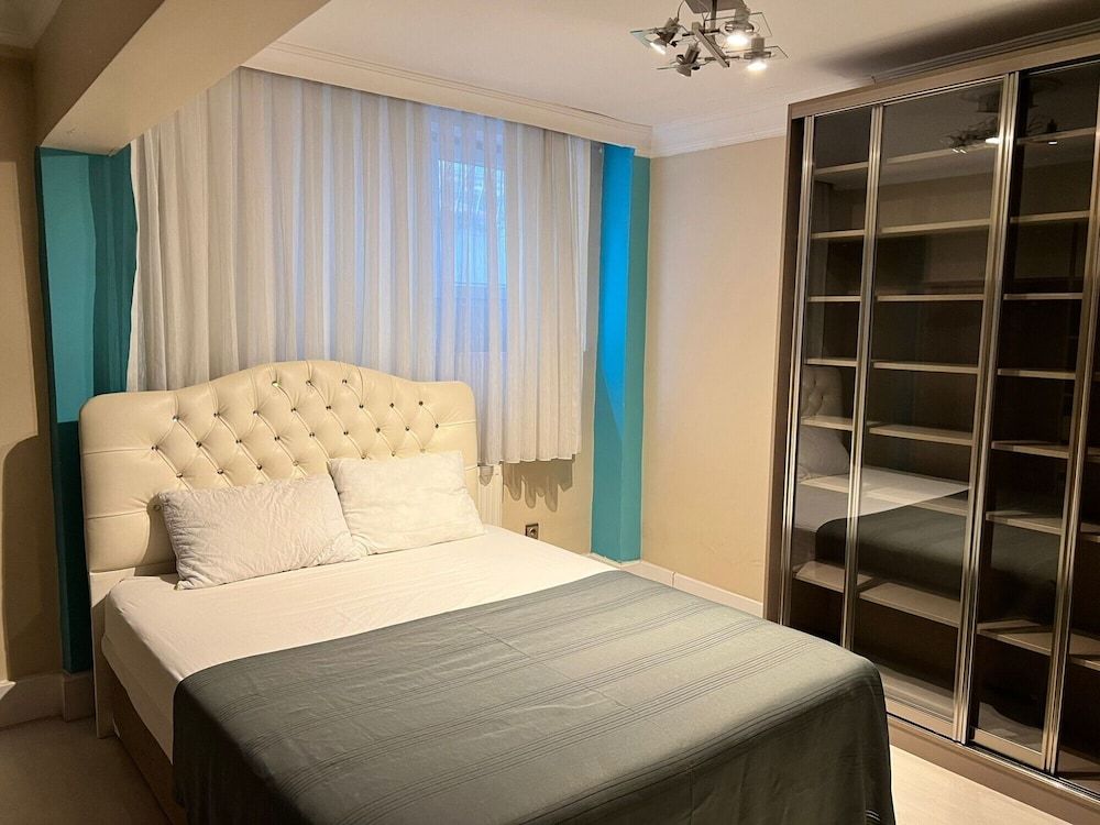 undefined Modern Apartment Near Osmanbey Metro Station 7