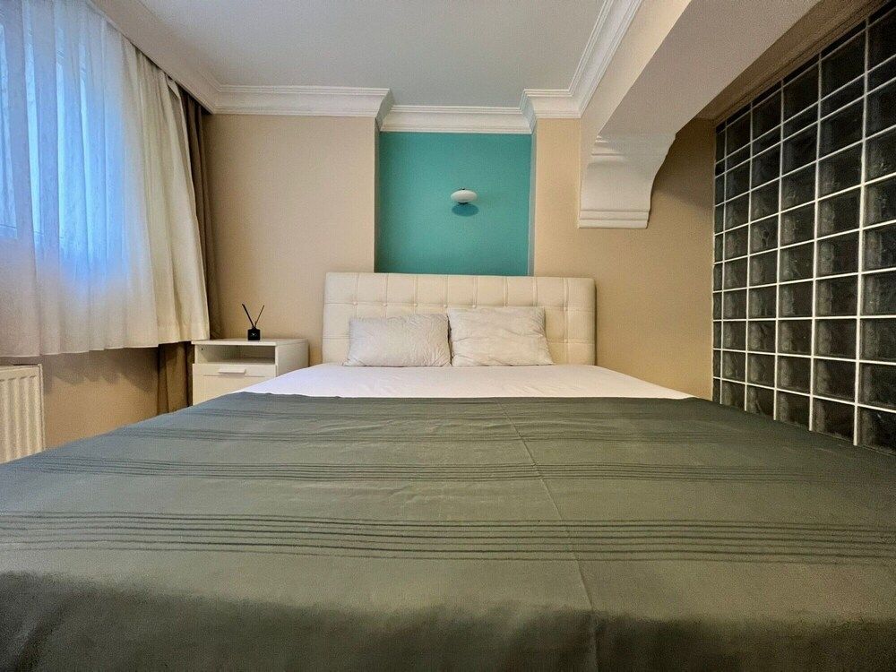 Modern Apartment Near Osmanbey Metro Station Apartment 12