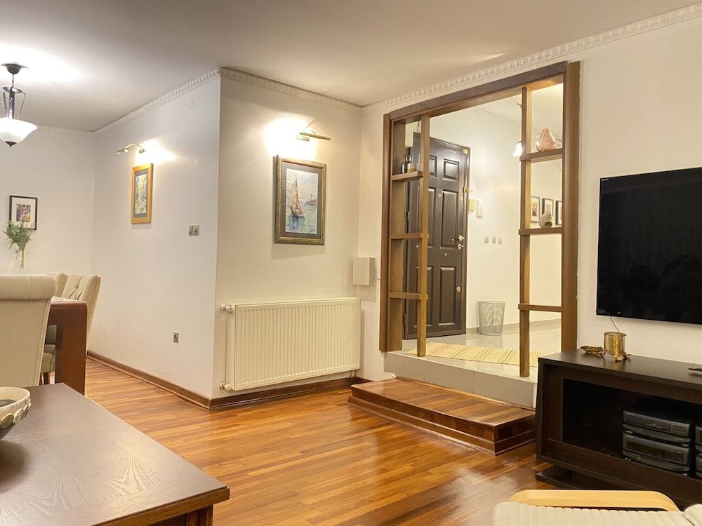 Sleek and Central Flat With Backyard in Sisli Apartment 60
