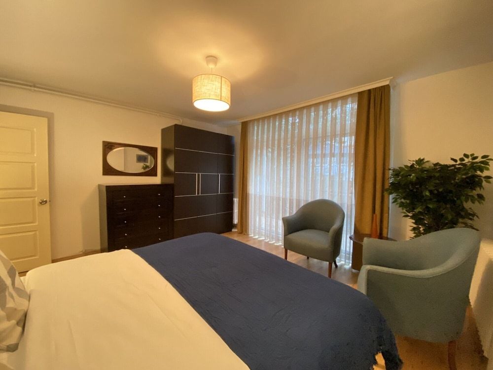 Sleek and Central Flat With Backyard in Sisli Apartment 23