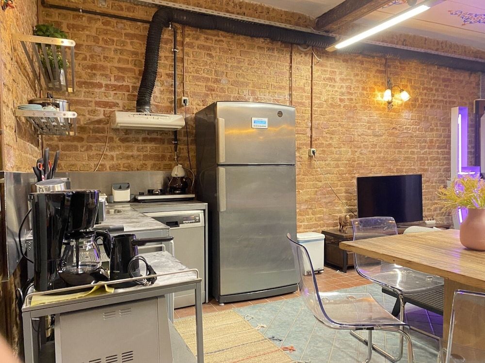 undefined Centrally Located Historical Flat in Beyoglu 6