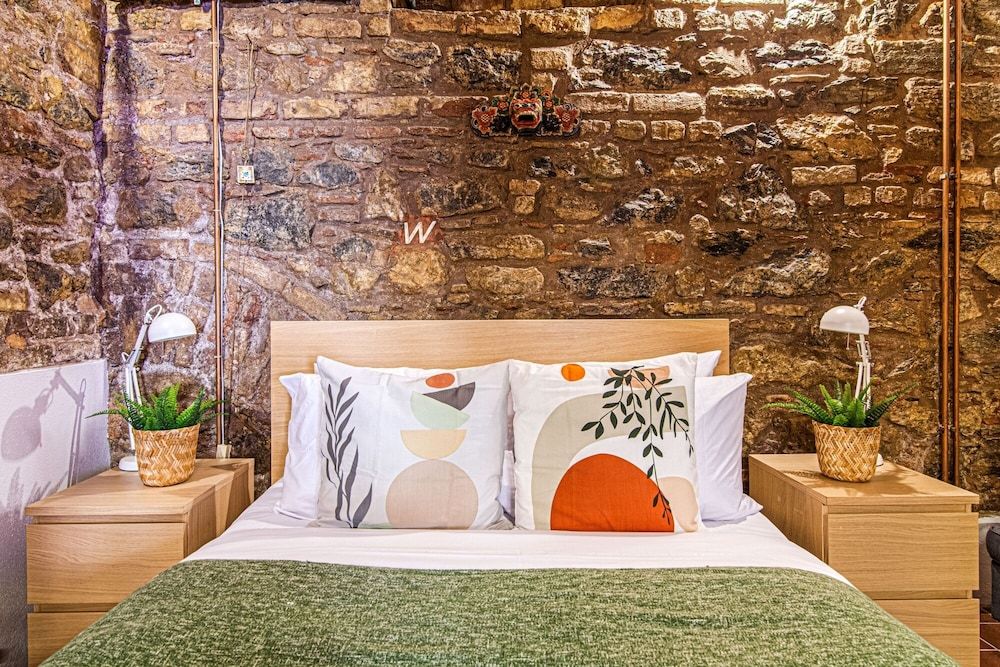 Centrally Located Historical Flat in Beyoglu Apartment 4