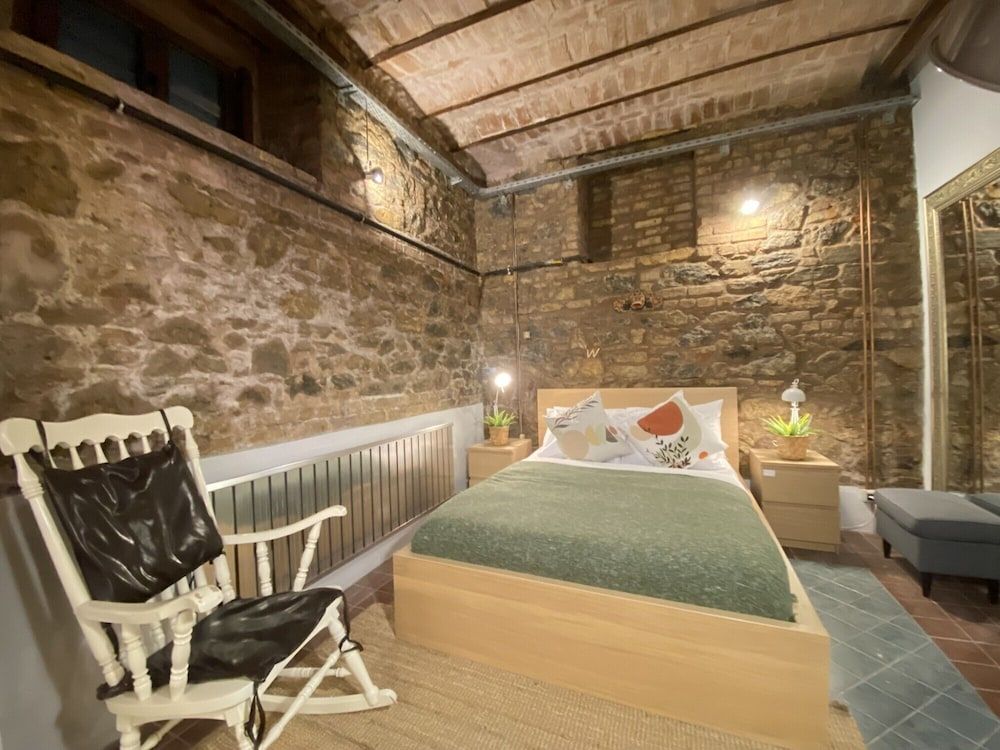 Centrally Located Historical Flat in Beyoglu Apartment