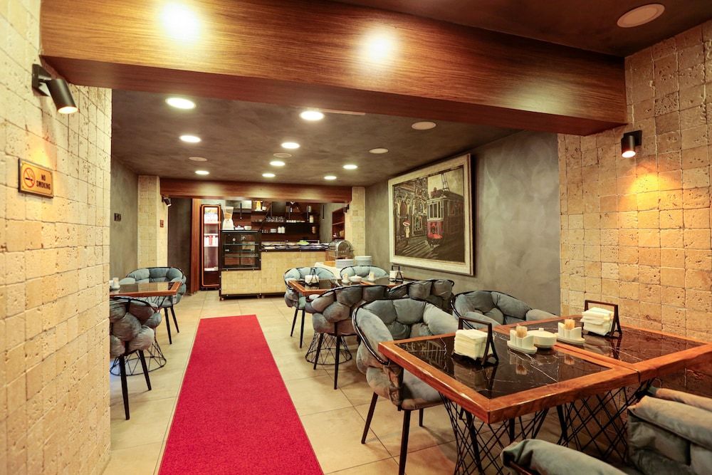 undefined Nova City Hotel 10