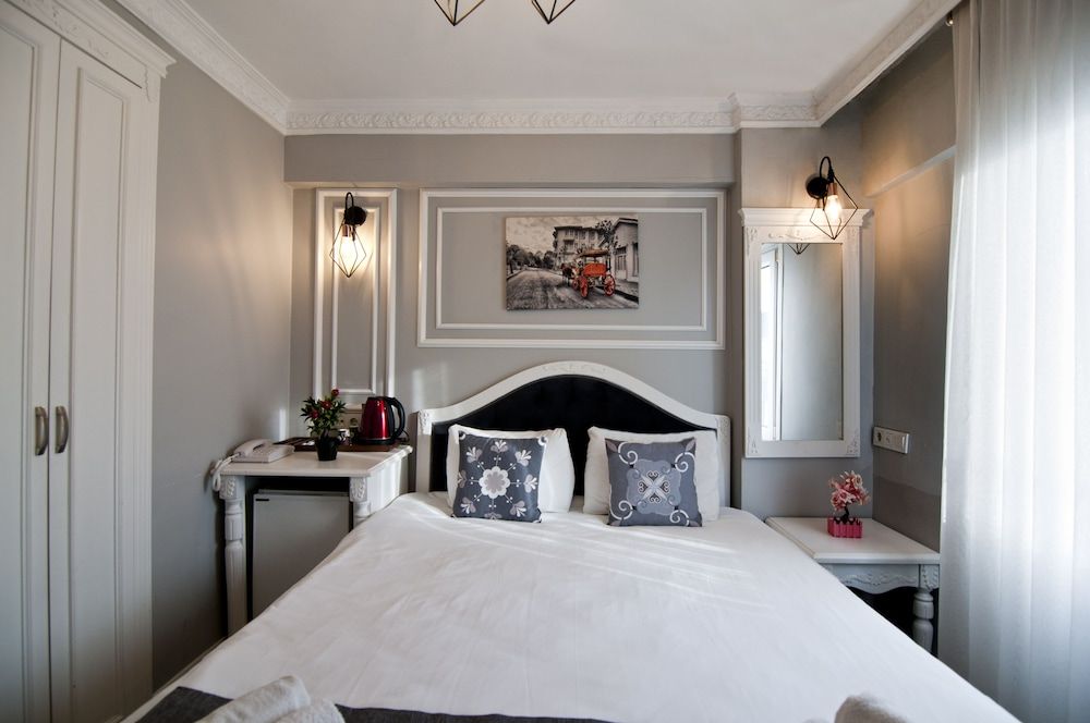 Nova City Hotel Double Room 12