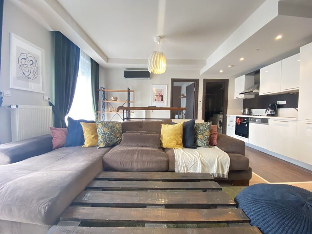 undefined Chic Residence Flat With Central Location in Sisli 6