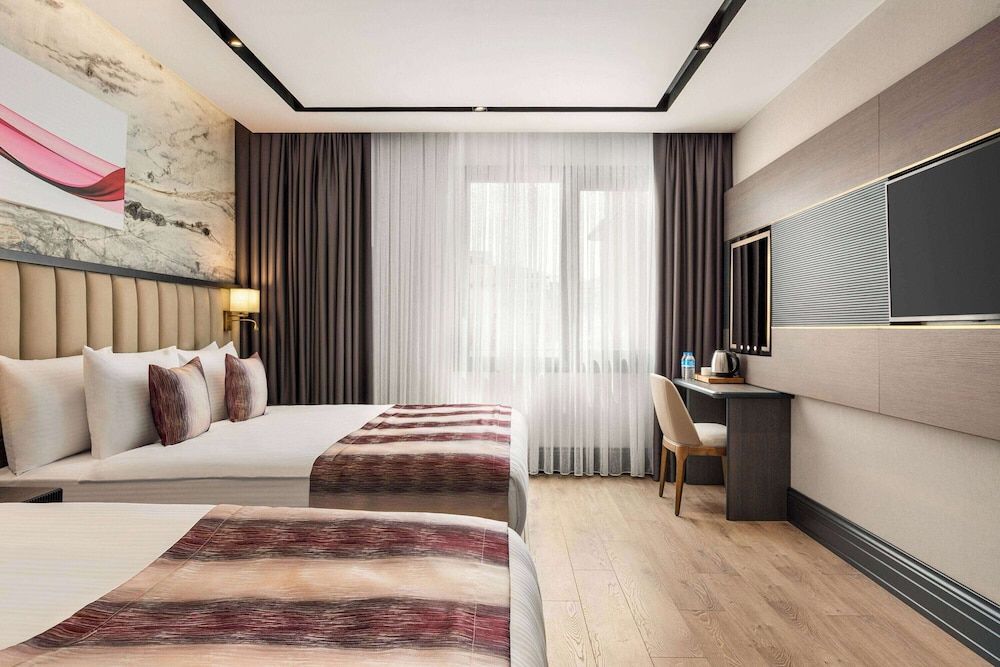 Ramada by Wyndham Istanbul Umraniye Standard Room, 1 Twin Bed 2